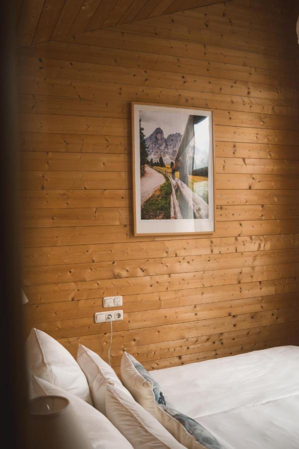 Naturnahes Familienchalet Mit Garten - Wifi - Netflix - Nur 15 Minuten Vom Chiemsee Und 35 Minuten Von Muenchen Entfernt Vogtareuth Buitenkant foto