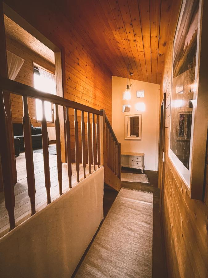 Naturnahes Familienchalet Mit Garten - Wifi - Netflix - Nur 15 Minuten Vom Chiemsee Und 35 Minuten Von Muenchen Entfernt Vogtareuth Buitenkant foto